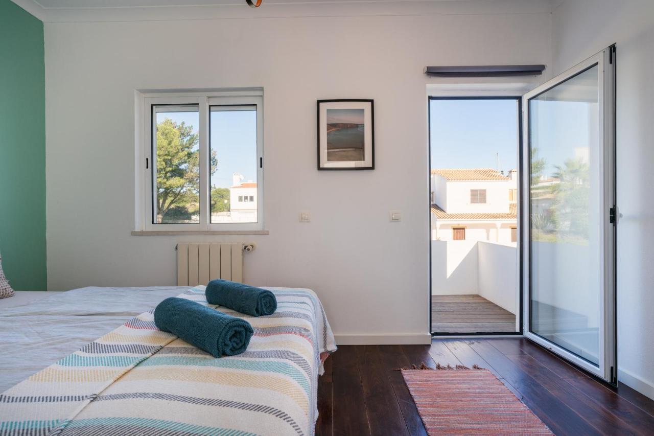 Beach House Clerigo - 2 Unique Apartments 阿尔热祖尔 外观 照片